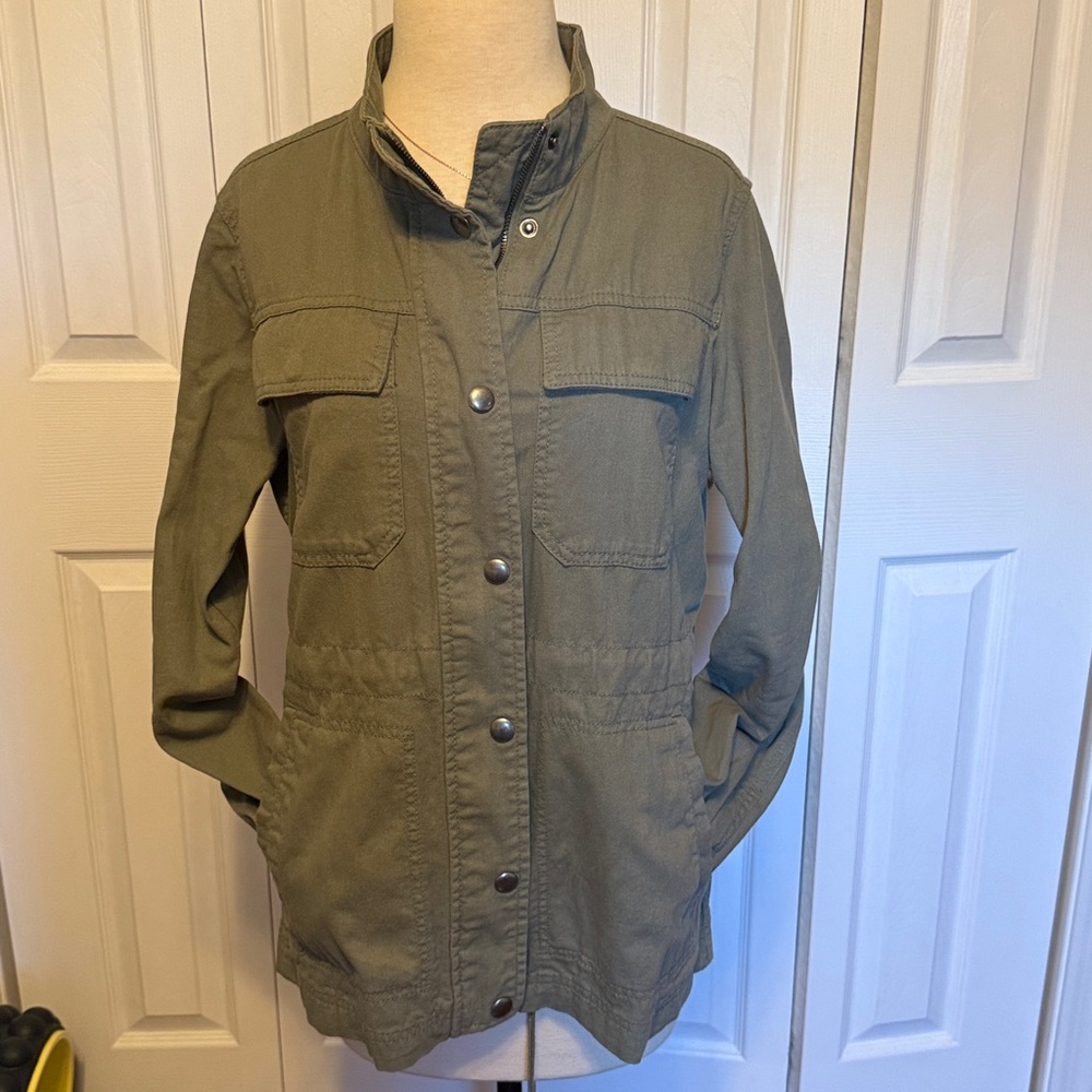 Women’s utility Jacket. Size small